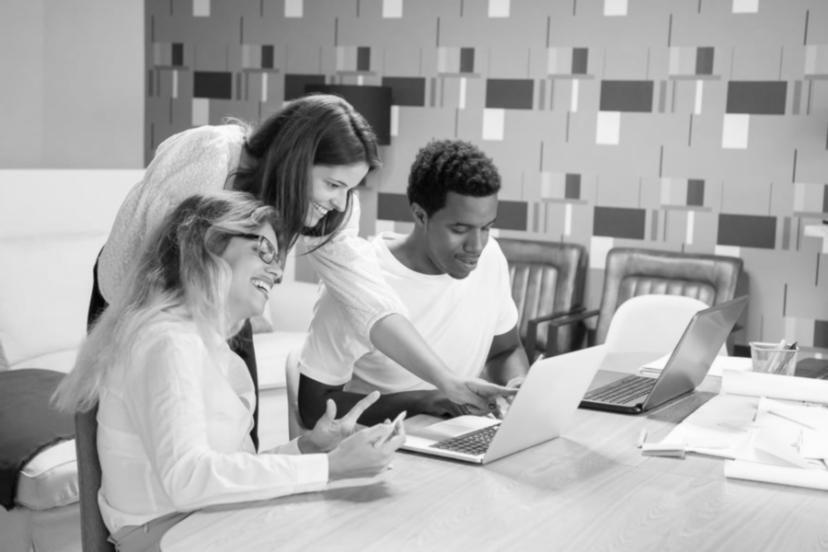 Процес створення логотипу в нашій студії